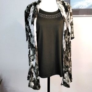 Ladies fooler top with rhinestone detailing, size L